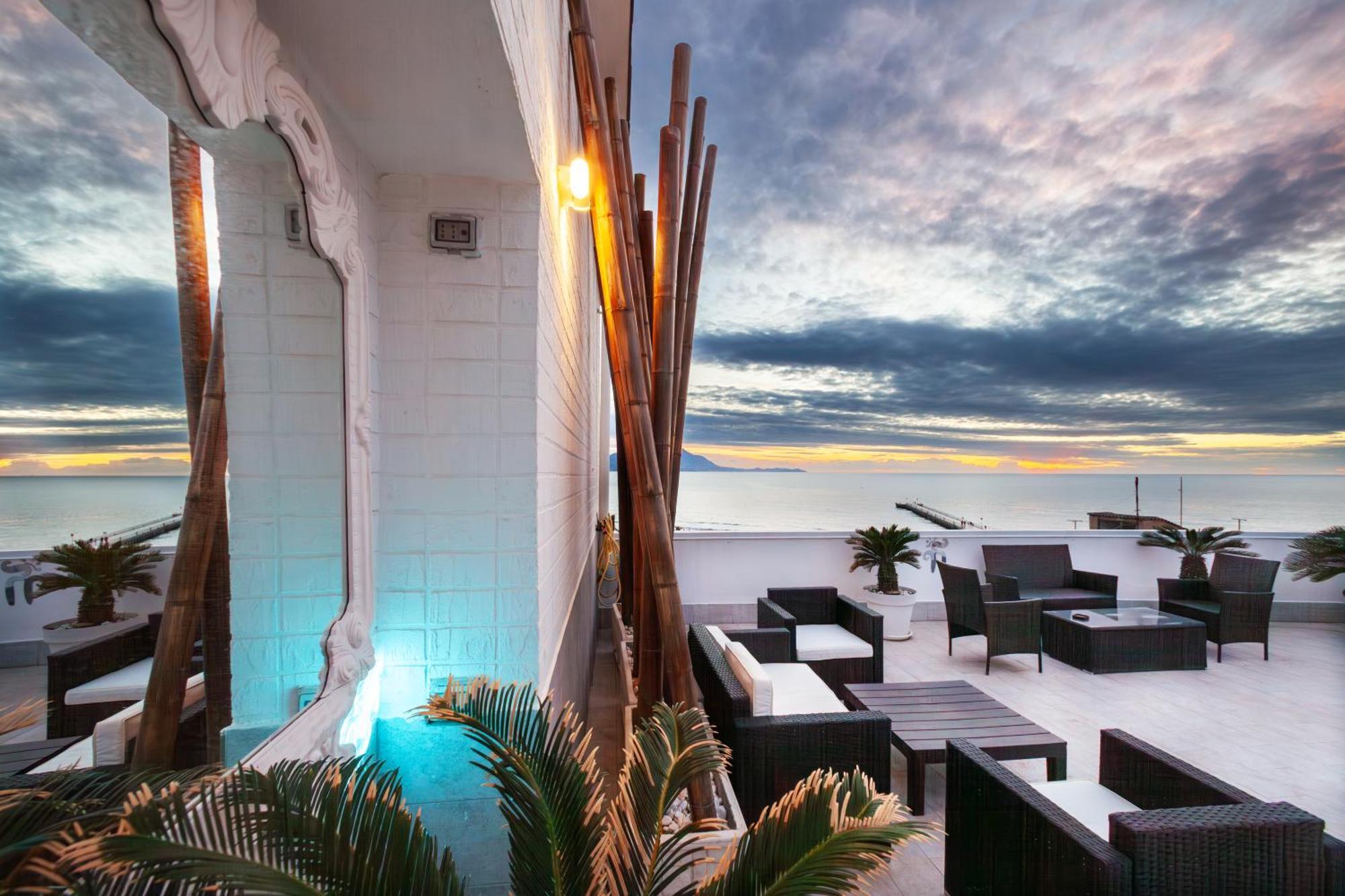 Naro Suites And Rooms باكولي المظهر الخارجي الصورة